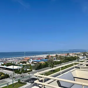 Atlantico 4*, Forte dei Marmi Itálie